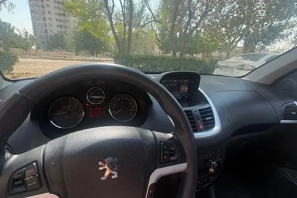 نمای 5 از خرید پژو، 207، پانوراما اتوماتیک TU5P، مدل 1402 مدل 1402 رنگ سفید / داخل مشکی نقدی و اقساطی در خودروشاپ نمای 5 از خرید پژو، 207، پانوراما اتوماتیک TU5P، مدل 1402 مدل 1402 رنگ سفید / داخل مشکی نقدی و اقساطی در خودروشاپ