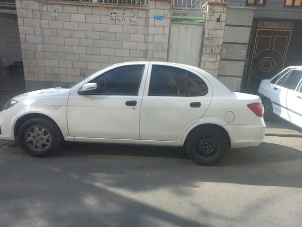 ساینا، S، دنده ای بنزینی، مدل 1400