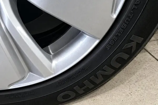نمای 4 از خرید تارا، اتوماتیک V4، TU5P ال ایکس، مدل 1403 مدل 1403 رنگ سفید / داخل مشکی نقدی و اقساطی در خودروشاپ نمای 4 از خرید تارا، اتوماتیک V4، TU5P ال ایکس، مدل 1403 مدل 1403 رنگ سفید / داخل مشکی نقدی و اقساطی در خودروشاپ