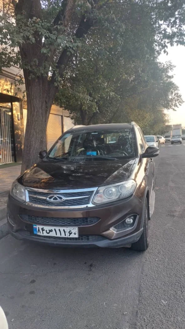 نمای 2 از خرید چری تیگو 5 اکسلنت مدل 2016-1395 مدل 2016-1395 رنگ قهوه ای نقدی و اقساطی در خودروشاپ