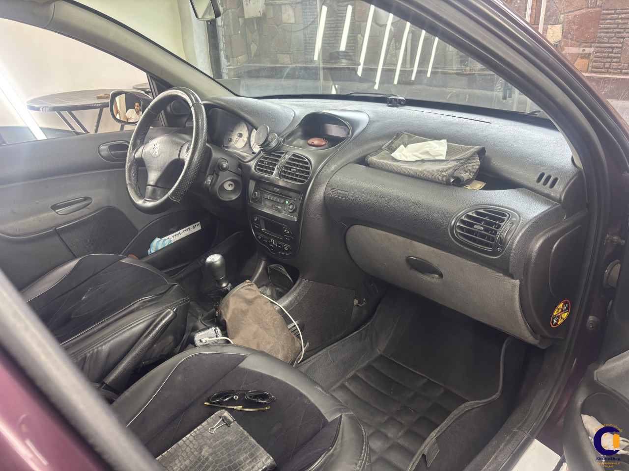 نمای 4 از خرید پژو 206 SD V8 مدل 2015-1394 مدل 2015-1394 رنگ بادمجانی نقدی و اقساطی در خودروشاپ