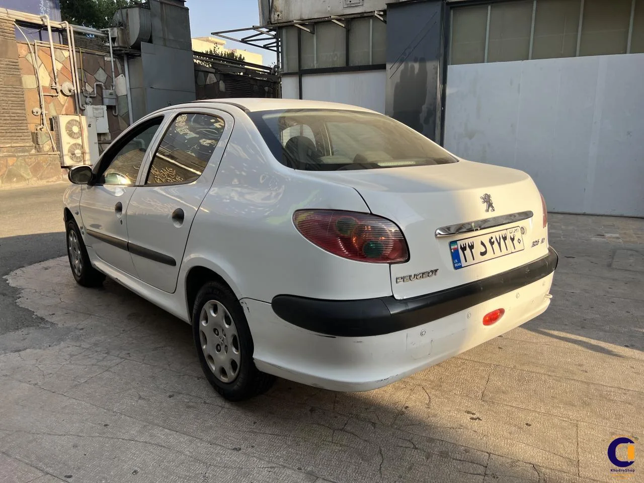 نمای 3 از خرید پژو 206 SD V8 مدل 2012-1391 مدل 2012-1391 رنگ سفید نقدی و اقساطی در خودروشاپ نمای 3 از خرید پژو 206 SD V8 مدل 2012-1391 مدل 2012-1391 رنگ سفید نقدی و اقساطی در خودروشاپ