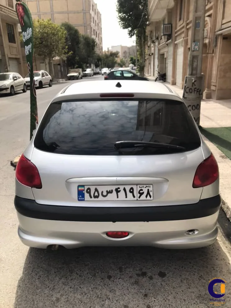 نمای 5 از خرید پژو 206 تیپ ۵ مدل 2005-1384 مدل 2005-1384 رنگ نقره ای نقدی و اقساطی در خودروشاپ نمای 5 از خرید پژو 206 تیپ ۵ مدل 2005-1384 مدل 2005-1384 رنگ نقره ای نقدی و اقساطی در خودروشاپ
